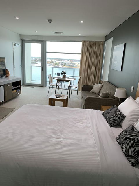 Wallaroo Marina Stayz - Accommodation QLD 4