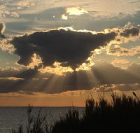 Blissful Beachfront Beachouse - Accommodation QLD
