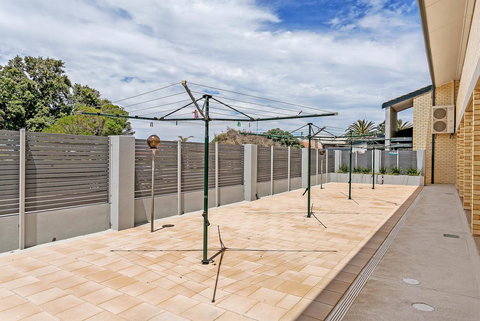 Blissful Beachfront Beachouse - Accommodation QLD 18