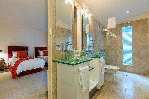 Sky House Kangaroo Island - Accommodation QLD 2