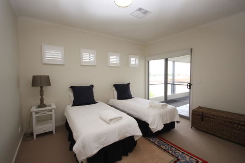 Wallaroo Marina Apartments - Accommodation QLD 42