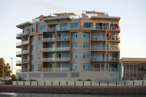 Wallaroo Marina Apartments - Accommodation QLD 1