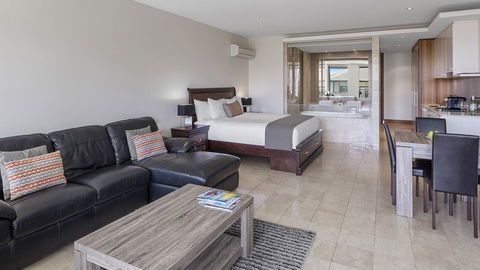 Oaks Casuarina Santai Resort - Accommodation QLD 21