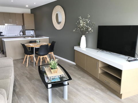 Ocean View Luxury Apartment & Suite - Accommodation QLD 40