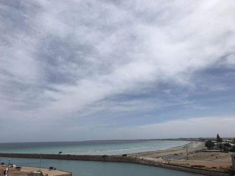 Ocean View Luxury Apartment & Suite - Accommodation QLD 8