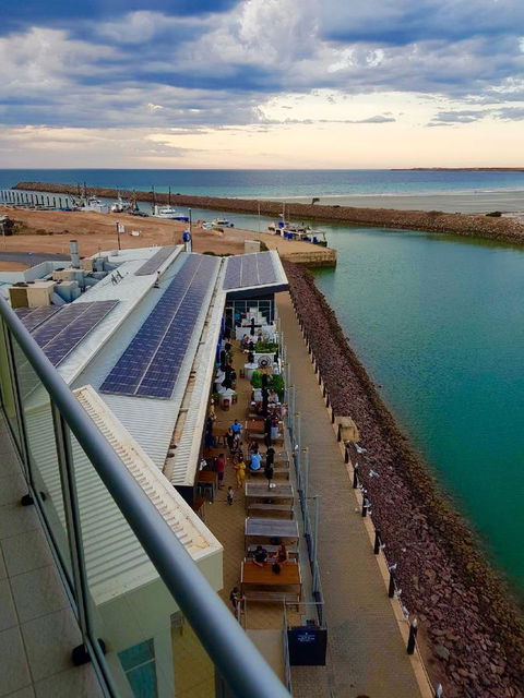 Ocean View Luxury Apartment & Suite - Accommodation QLD 35