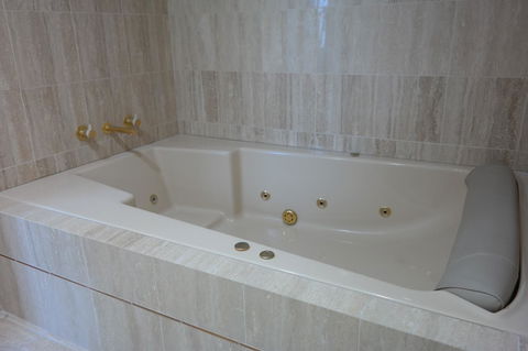 Pacific Bay Resort - Accommodation QLD 23