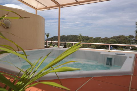 Pacific Bay Resort - Accommodation QLD 13
