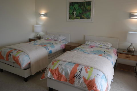 Pacific Bay Resort - Accommodation QLD 16
