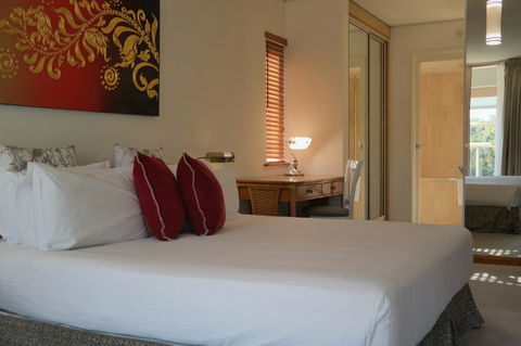 Pacific Bay Resort - Accommodation QLD 2