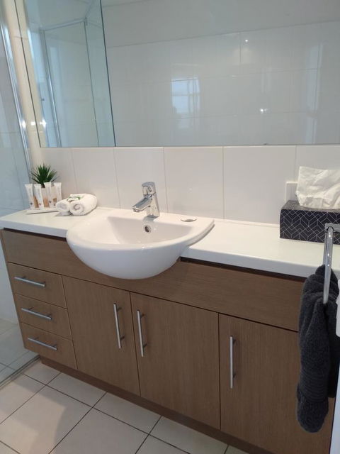 Wallaroo Marina Executive Apartments - Accommodation QLD 7