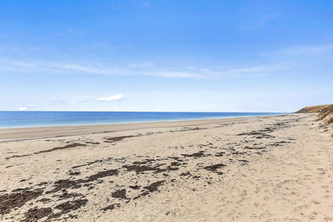'The Hidden Diamond' - Normanville - Accommodation QLD 10