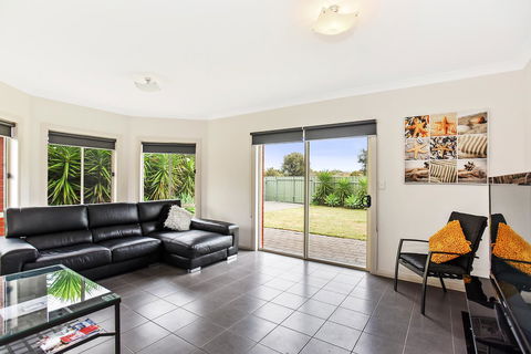 'The Hidden Diamond' - Normanville - Accommodation QLD 21