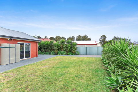 'The Hidden Diamond' - Normanville - Accommodation QLD 32
