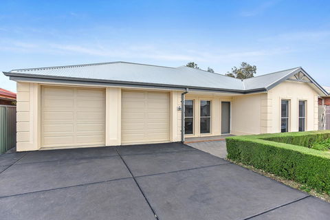 'The Hidden Diamond' - Normanville - Accommodation QLD 6