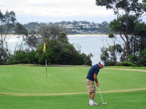 Mollymook Beach Waterfront - Accommodation QLD 18