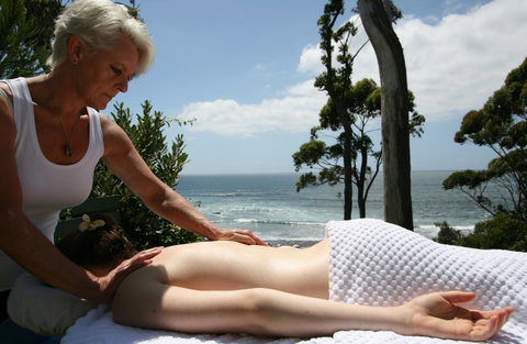 Mollymook Beach Waterfront - Accommodation QLD 20
