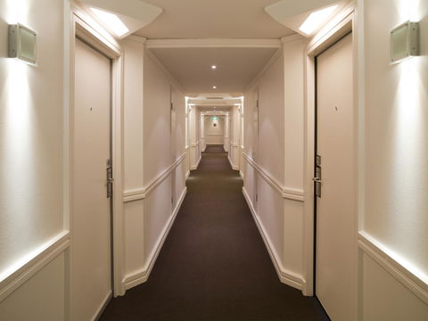 Hotel Grand Chancellor Adelaide - Accommodation QLD 32