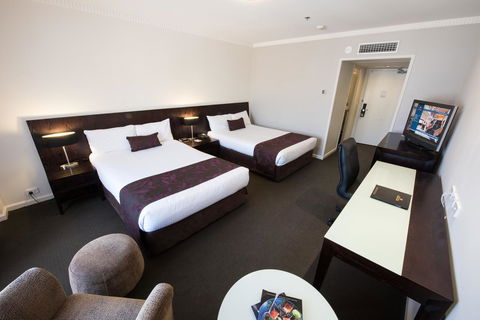 Hotel Grand Chancellor Adelaide - Accommodation QLD 1