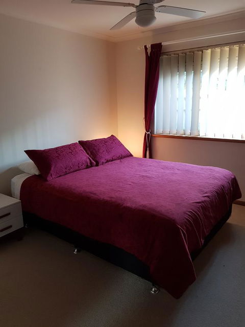 Frog Song At Willunga - Accommodation QLD 3