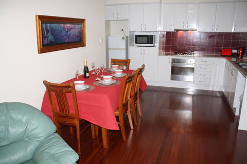 Serenity On Narrabeen Beach - 1Bdr Beachside Retreat - Accommodation QLD 8