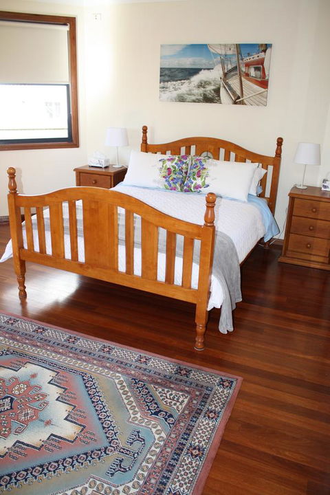 Serenity On Narrabeen Beach - 1Bdr Beachside Retreat - Accommodation QLD 4
