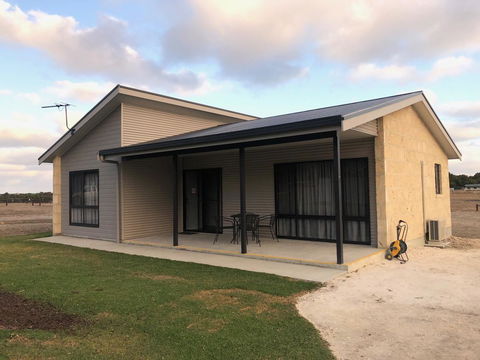 Jalilla Village - Accommodation QLD 5