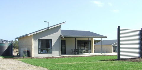 Jalilla Village - Accommodation QLD 0