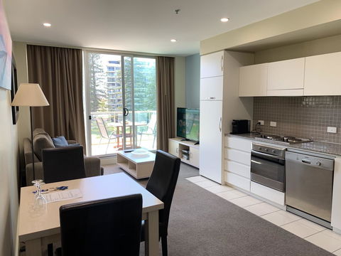 Luxury Beachside Accomodation - Accommodation QLD 1