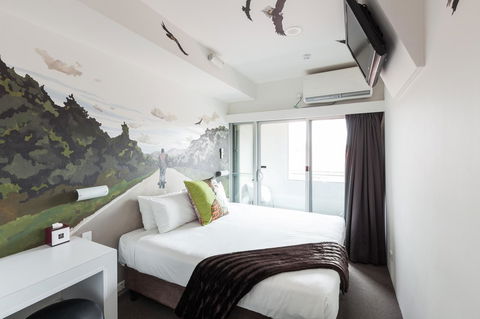 Majestic Minima Hotel - Accommodation QLD 16