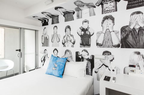 Majestic Minima Hotel - Accommodation QLD 8