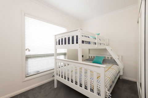 Boutique Getaway On Wright - Accommodation QLD 13