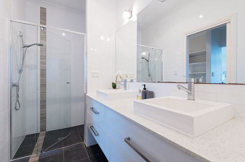Boutique Getaway On Wright - Accommodation QLD 17