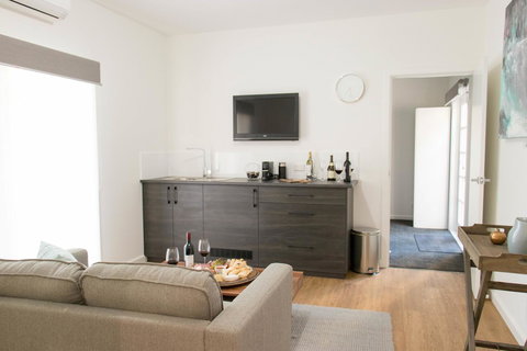 A Coonawarra Experience - Accommodation QLD 5