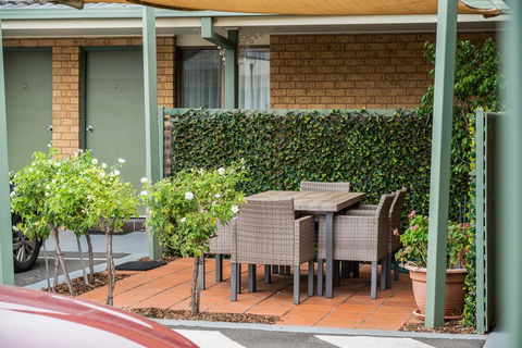 Garden City Motor Inn - Accommodation QLD 39