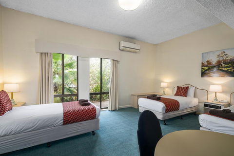 Garden City Motor Inn - Accommodation QLD 23