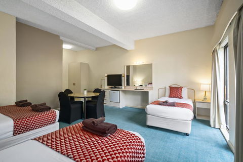 Garden City Motor Inn - Accommodation QLD 24