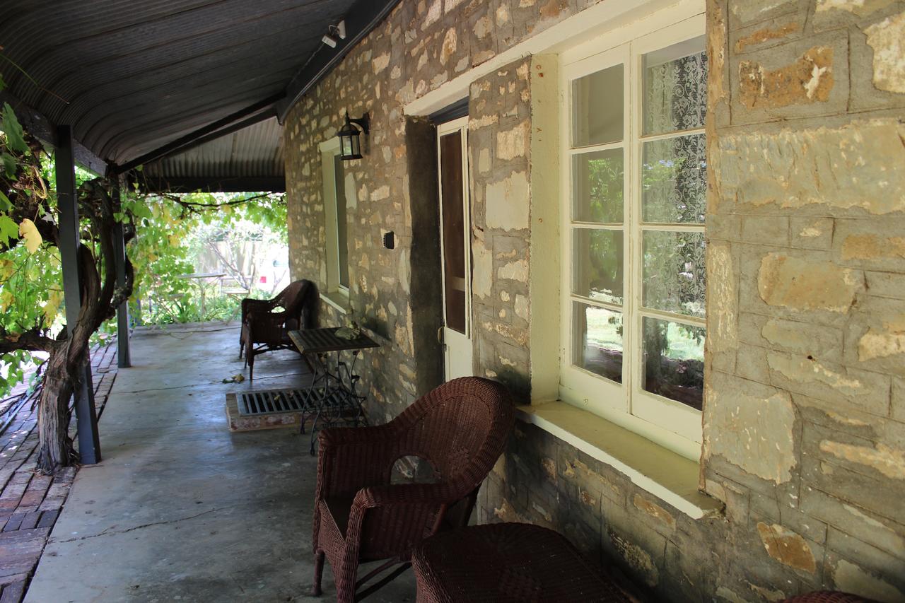 Koonoona SA Accommodation QLD