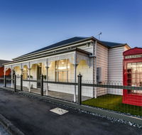Aloha Luxury Central - Accommodation QLD