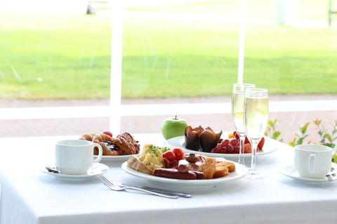 Stamford Grand Adelaide - Accommodation QLD 8
