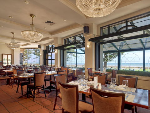 Stamford Grand Adelaide - Accommodation QLD 15