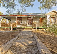 Rustic on 13th - Accommodation QLD