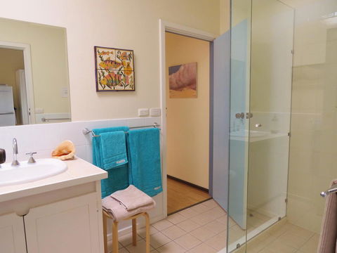 Kestrel Downs - Accommodation QLD 11