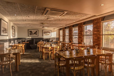 Astor Inn - Accommodation QLD 24