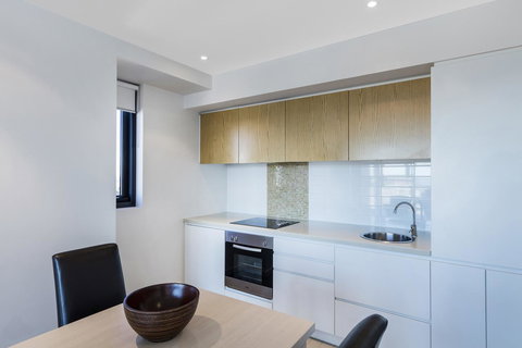 IStay Precinct Adelaide - Accommodation QLD 14