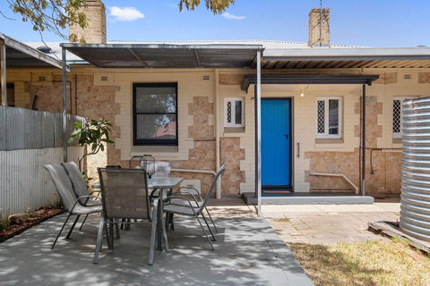 Cute And Cosy - Events, Workers, Getaways - Accommodation QLD 13