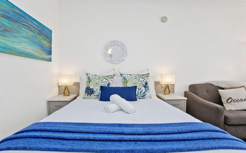 Glenelg Oasis Studios - Accommodation QLD 3