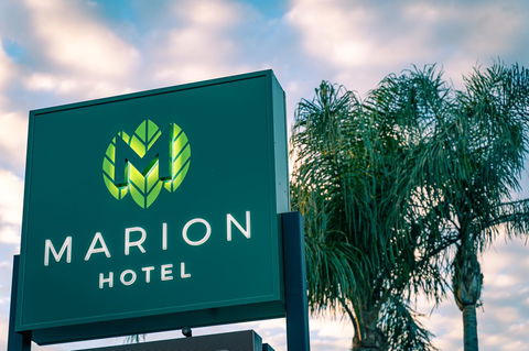 Marion Hotel - Accommodation QLD 2