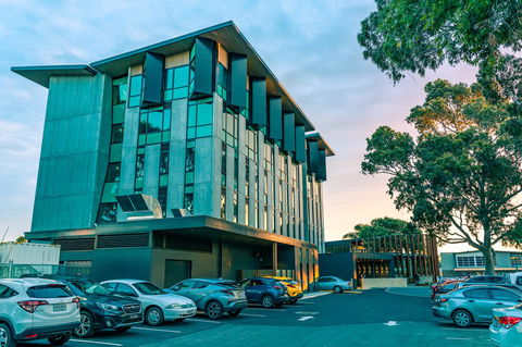 Marion Hotel - Accommodation QLD 1