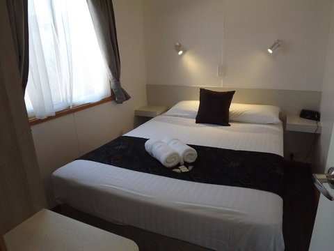 Ceduna Foreshore Caravan Park - Accommodation QLD 26